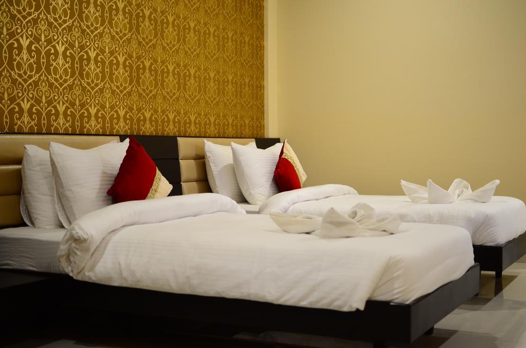 Anjushree Hotel Ujjain Buitenkant foto