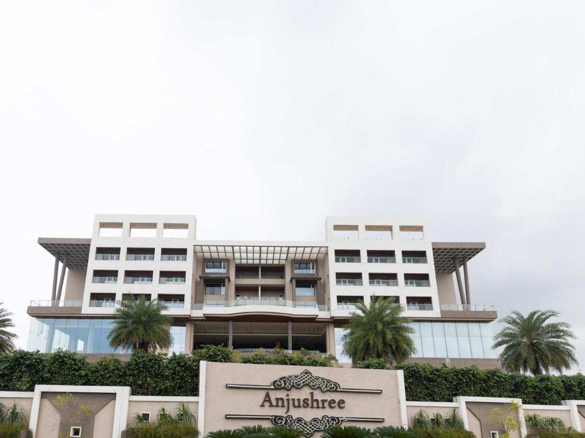 Anjushree Hotel Ujjain Buitenkant foto